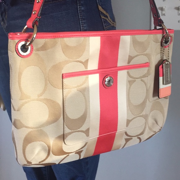 Coach Poppy Hampton Coral Sig Crossbody hobo bag - Picture 3 of 8